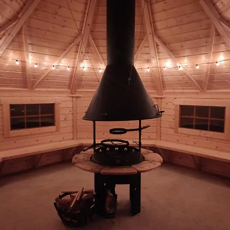 Проживание в семье Modrzewiowe Zacisze