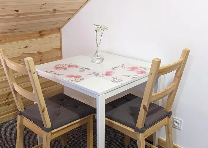 Проживание в семье Modrzewiowe Zacisze Chocieszow